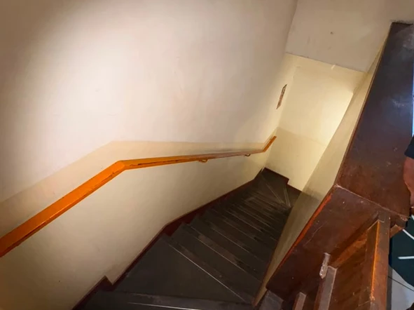 2 Bedroom Flat & Apartment
